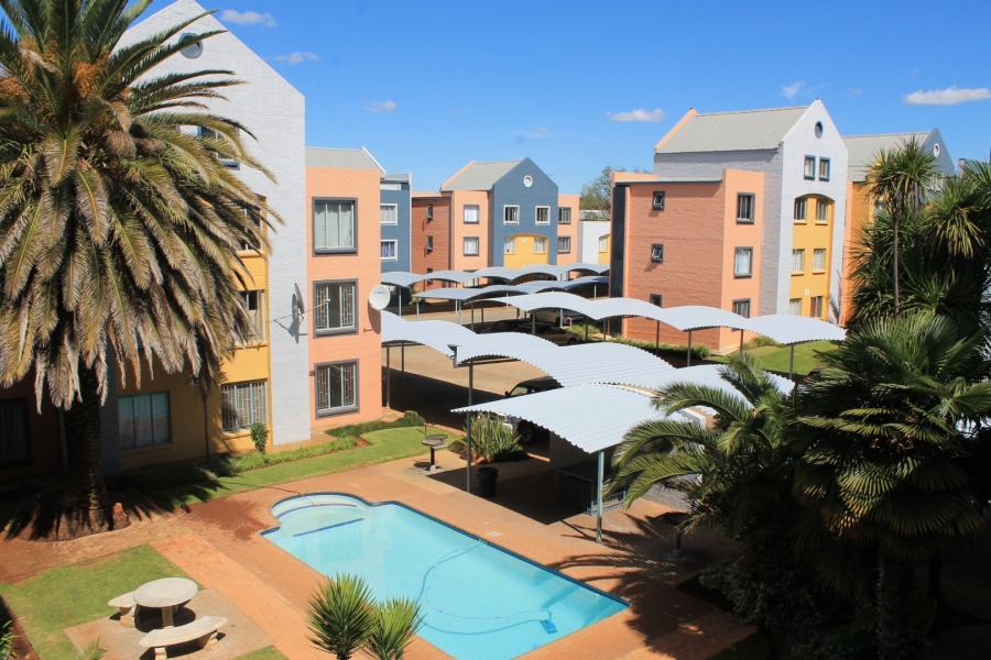 1 Bedroom Property for Sale in Kannoniers Park North West